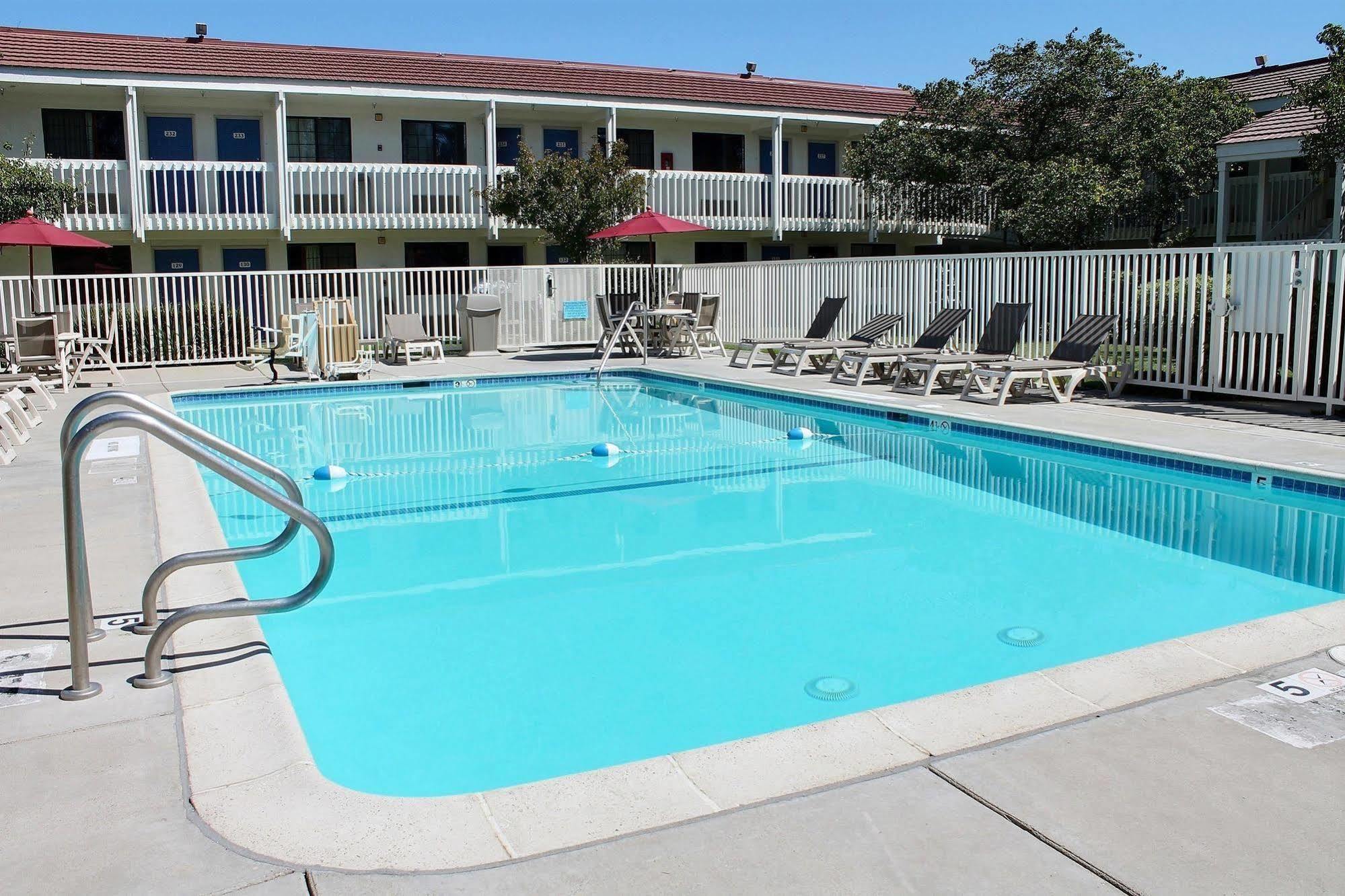 Motel 6-San Luis Obispo, Ca - South Zewnętrze zdjęcie